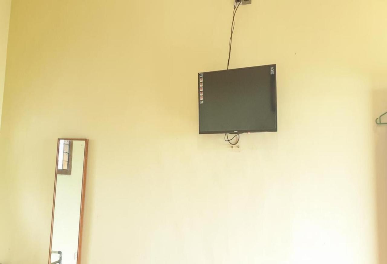 Hotel Mataram Cipanas Syariah Mitra Reddoorz Kültér fotó